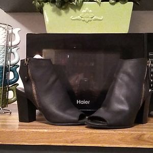 Size 8 medium madden girl black heels